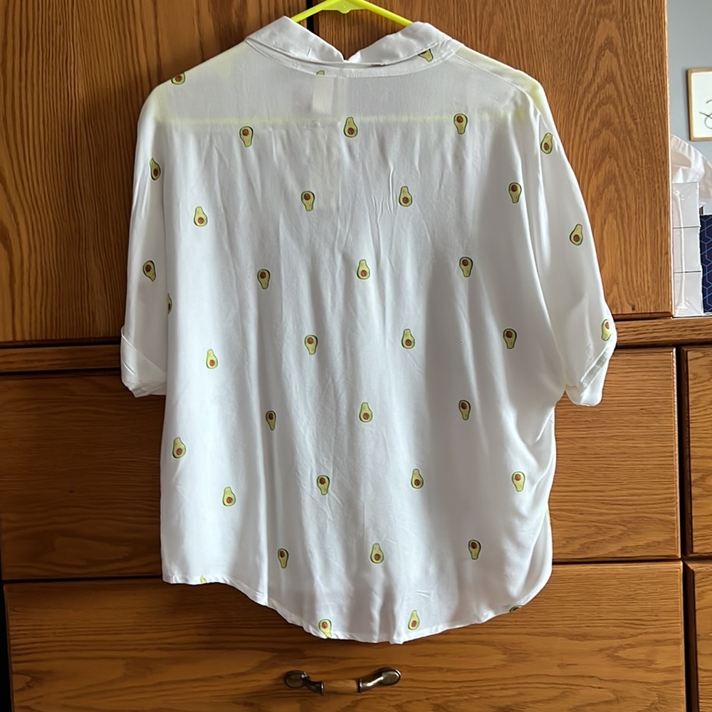 Avocado button down - Picture 4 of 4